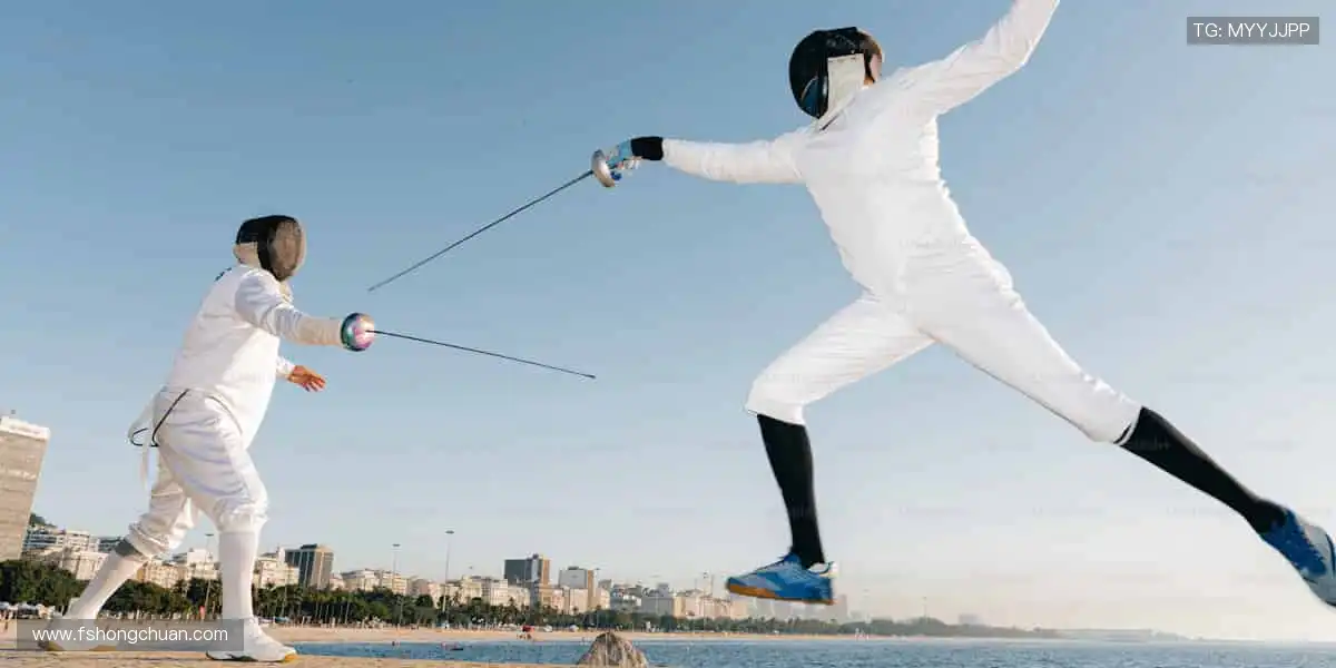 独家视角解读赛事，深度剖析战术精髓🎙️